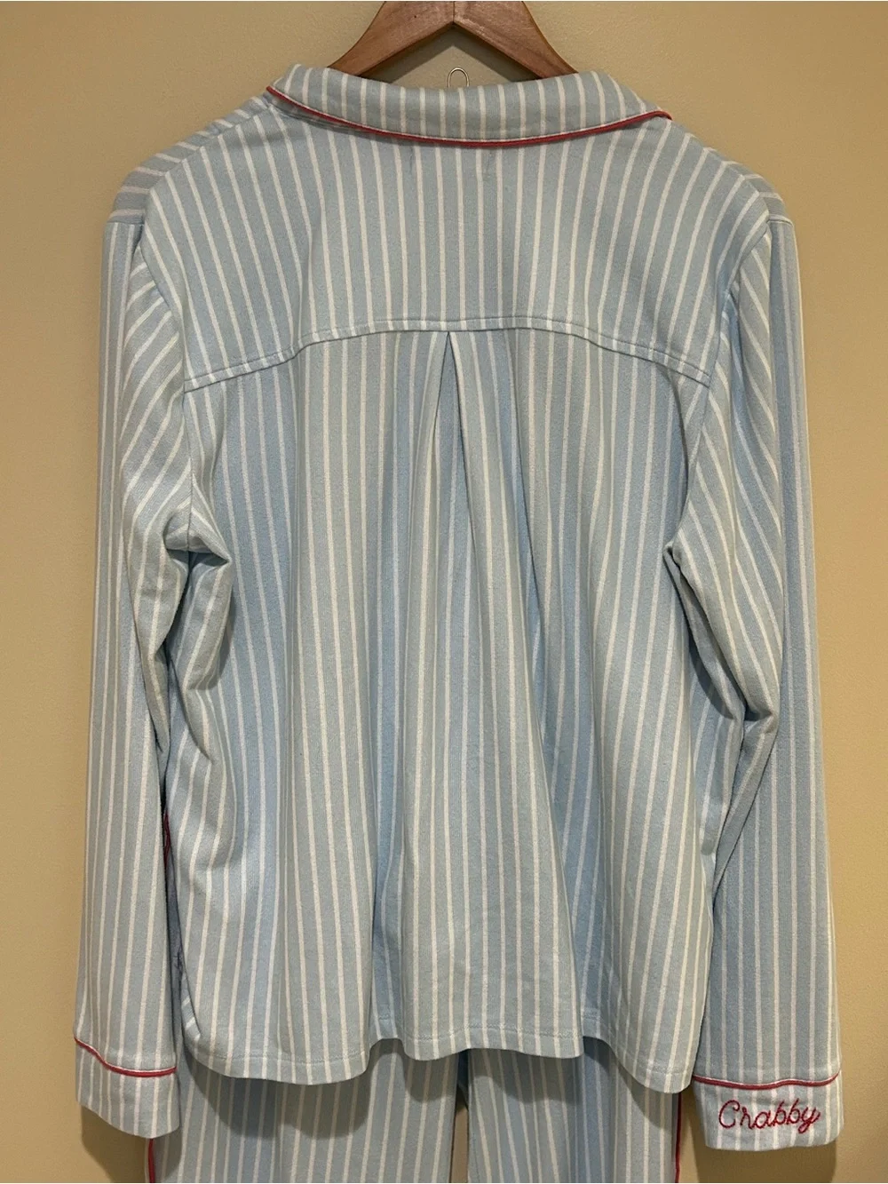 PJ Salvage ‘Crabby’ Pajamas with Sleeve Detail and Red Drawstring EUC Size Large